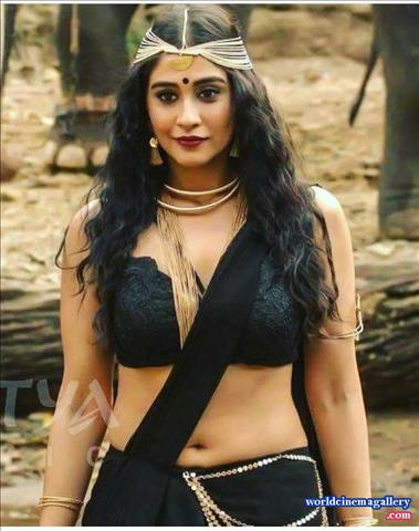Regina Cassandra hot collections 