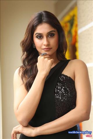 Regina Cassandra hot collections 