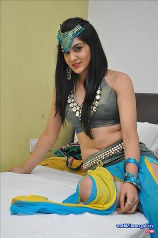 Sakshi Chaudhary stills from Suvarna Sundari movie 