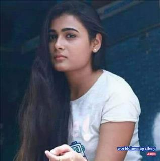 Shalini Pandey Cute latest stills 