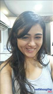 Shalini Pandey Cute latest stills 