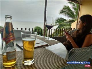 Shalini Pandey Cute latest stills 