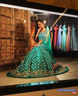 Shalini Pandey Cute latest stills 