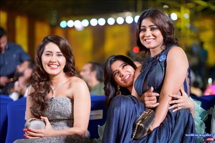 Shriya Saran Latest Stills