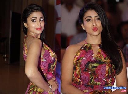 Shriya Saran Latest Stills