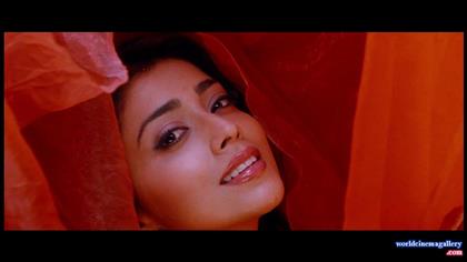 Shriya Saran Latest Stills