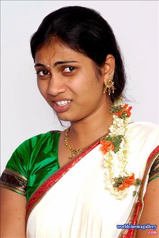 Siri Sri maa voollo osari em jarigindante movie stills