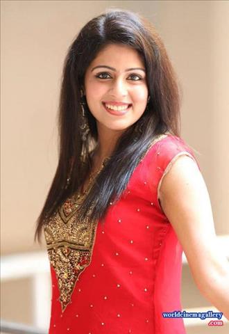 Suntv Nandini Serial Malavika Wales Hot Saree stills