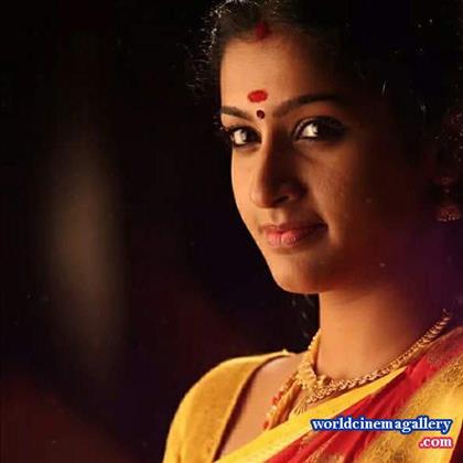 Tanya ravichandran from karupan movie stills - World Cinema Gallery