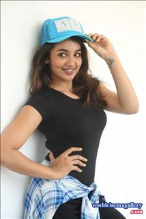 Tejaswi Madivada black dress latest stills 2