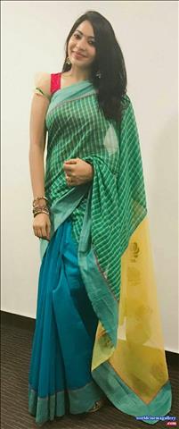 Vijay TV anchor VJ Ramya Subramanian Cute latest saree stills 