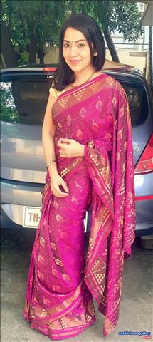Vijay TV anchor VJ Ramya Subramanian Cute latest saree stills 