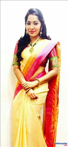 Vijay TV anchor VJ Ramya Subramanian Cute latest saree stills 