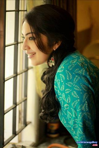 Vijay TV anchor VJ Ramya Subramanian Cute latest saree stills 