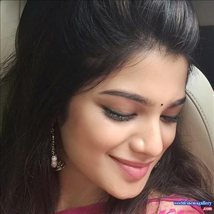 Aathmikaa stills in meesaya murukku movie