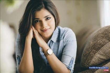 Aathmikaa stills in meesaya murukku movie