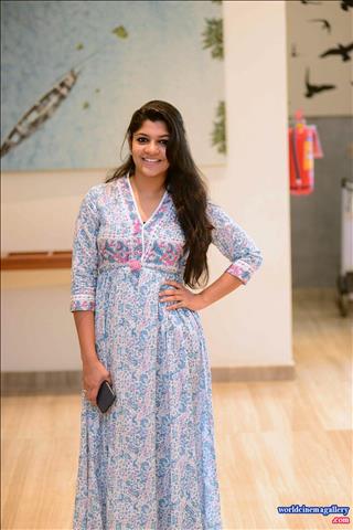 Aparna Balamurali Photo Stills in  SarvamThaalaMayam Kamuki