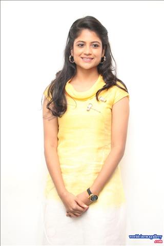 Aruvi Heroine Aditi Balan Photo Stills