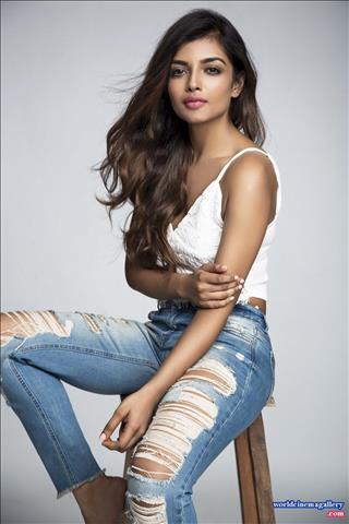 Ashna Zaveri photo stills in BrammaDotCom movie