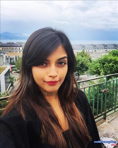 Ashna Zaveri photo stills in BrammaDotCom movie