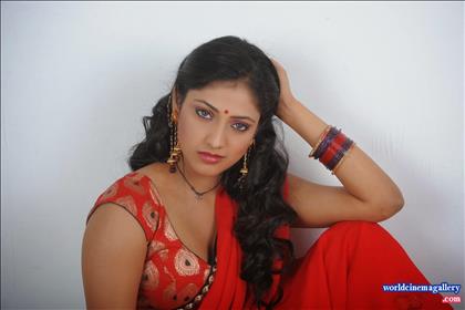 Hari priya Hot  Spicy Red Saree Stills - World Cinema Gallery