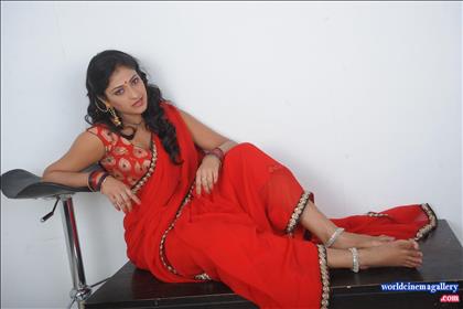 Hari priya Hot  Spicy Red Saree Stills - World Cinema Gallery