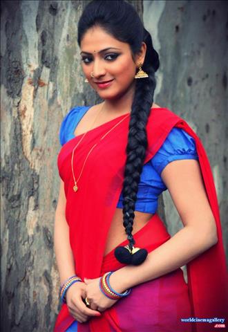 Hari priya Hot Stills from Idi pedda saitan movie - World Cinema Gallery