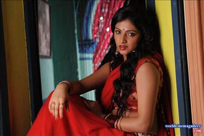 Hari priya Hot Stills from Idi pedda saitan movie - World Cinema Gallery