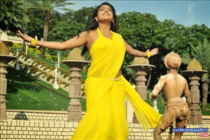 Hari priya Hot Stills from Idi pedda saitan movie - World Cinema Gallery