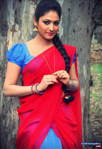 Hari priya Hot Stills from Idi pedda saitan movie - World Cinema Gallery