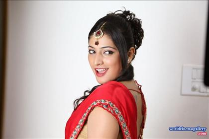 Haripriya Hot stills in Red Saree from Galata Movie - World Cinema Gallery