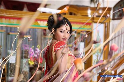 Haripriya Hot stills in Red Saree from Galata Movie - World Cinema Gallery