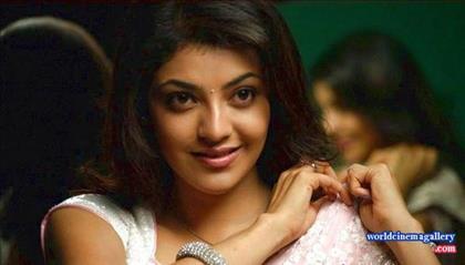 Kajal Agarwal Hot Saree Stills in Mr Perfect movie