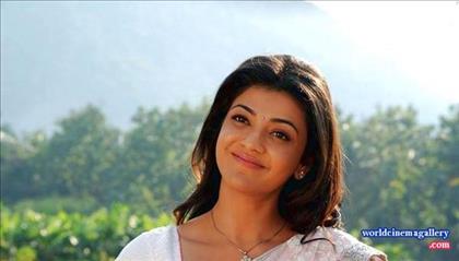 Kajal Agarwal Hot Saree Stills in Mr Perfect movie
