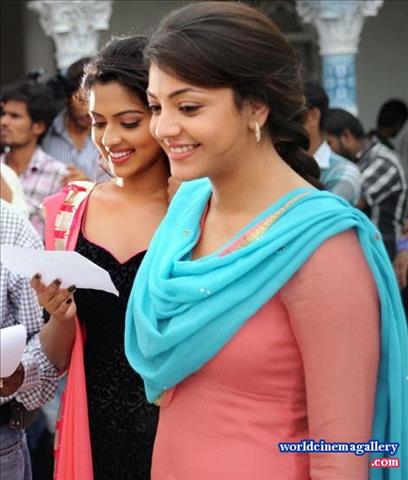 Kajal Agarwal Hot stills with ram charan