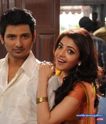 Kajal Agarwal in Kavalai Vendam Movie Stills