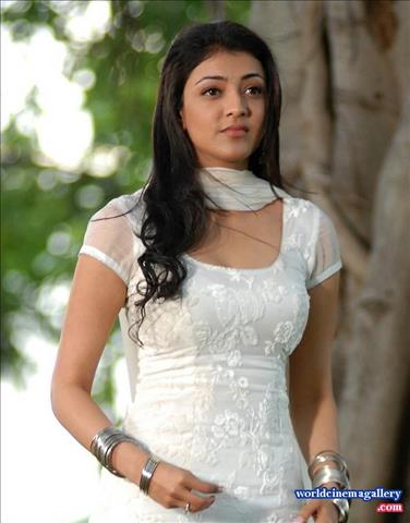 Kajal Agarwal Photo Stills in White Churidar from Brindavanam