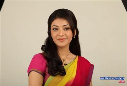 Kajal Agarwal Stills in Red Saree 
