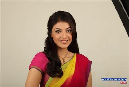 Kajal Agarwal Stills in Red Saree 