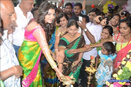 Kajal Aggarwal at Kalanikethan Fashion Mall Launch