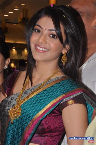 Kajal Aggarwal Stills in Green Silk Saree at Chennai Shopping Mall launch