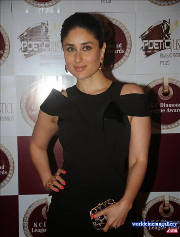 Kareena Kapoor Hot Latest Stills