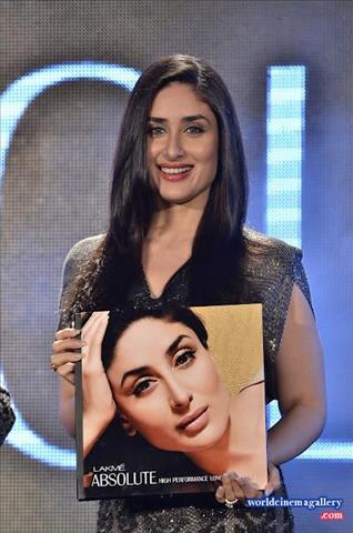 Kareena Kapoor Hot Latest Stills