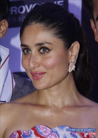 Kareena Kapoor Hot Latest Stills