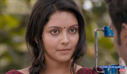 Mahima Nambiar Photo Stills in kodiveeran Movie