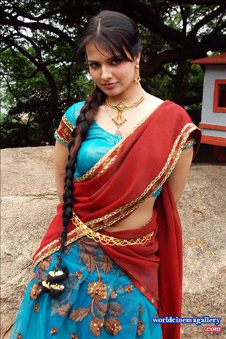 Maryada Ramanna Heroine Saloni Aswani Hot Stills 