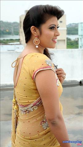 Maulika Actress in Sexy Saree Stills