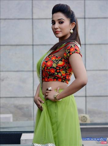Parvathi Nair latest Stills