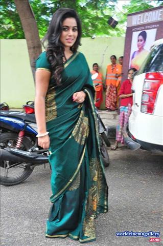 Poorna Shamna kasim at Avanthika movie launch