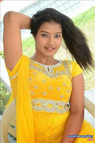 Pragnya Latest Stills in Salwar Kameez at Evariki Evaru Movie launch 